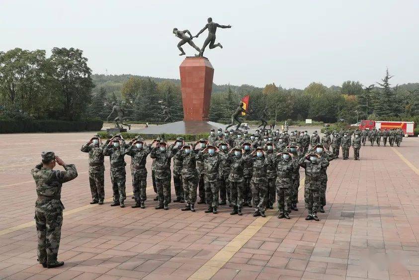 “开云电竞中国”
全员军训开始啦！努力打造“三铁”职工队伍(图14)