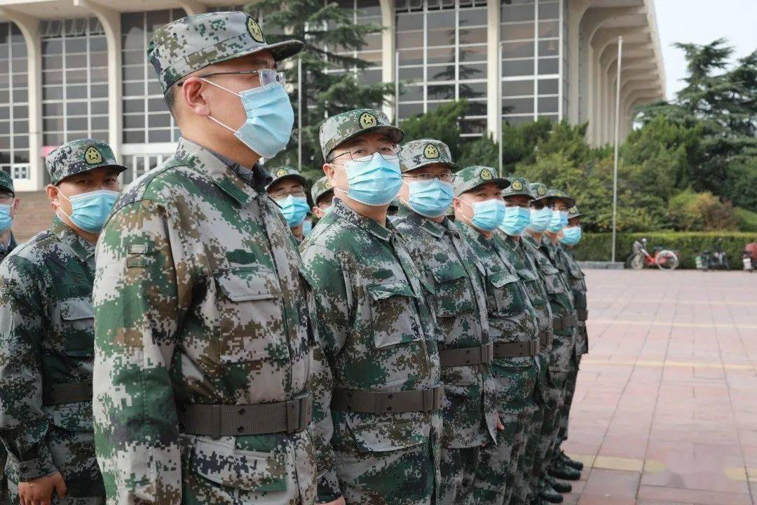 “开云电竞中国”
全员军训开始啦！努力打造“三铁”职工队伍(图12)