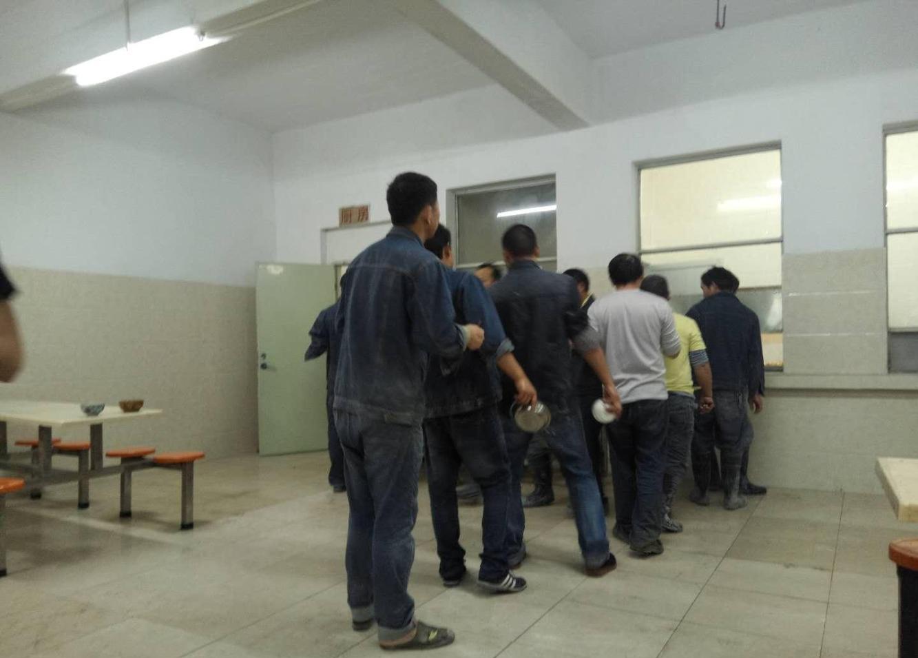 “开云电竞官方网站”中方警告美勿插手香港事务:别玩火否则必将自食其果(图3) 开云电竞中国